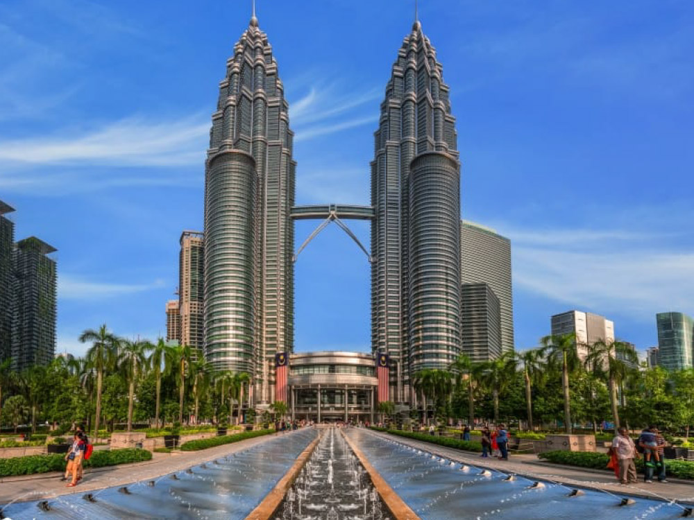 Petronas Twin Towers in stainless steel