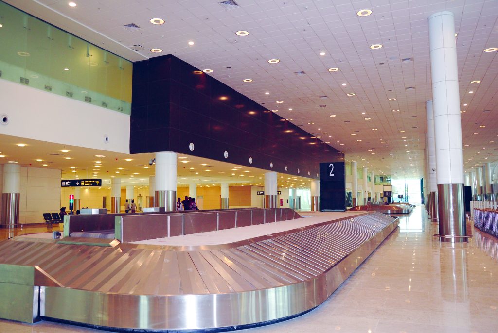 Extensive use of stainless steel in baggage
counters and claddings at Chennai airport